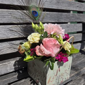 Arrangement piqué "Sac de Fleurs Romance"